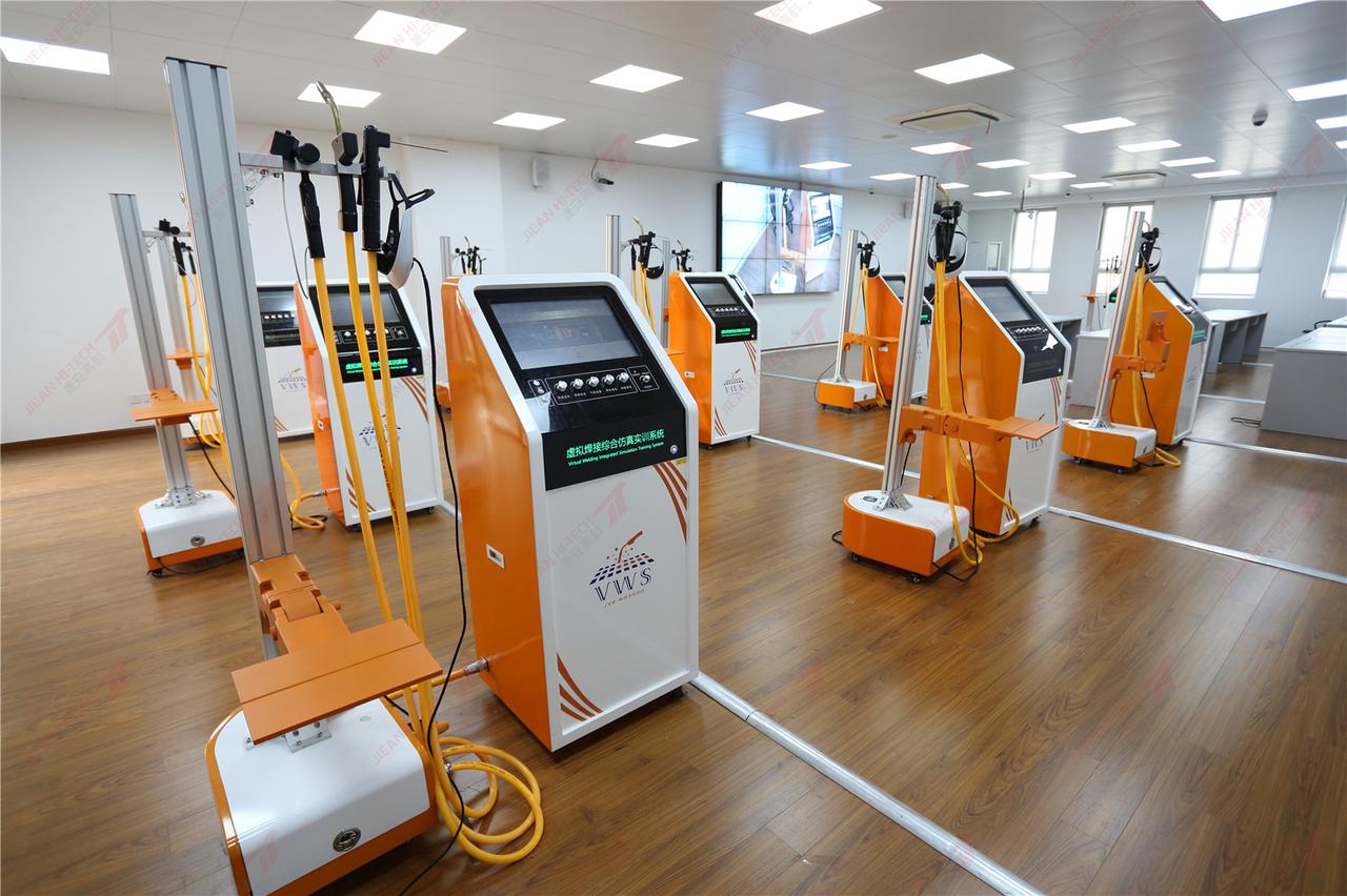 国内首套虚拟焊接仿真实训系统填补行业空白